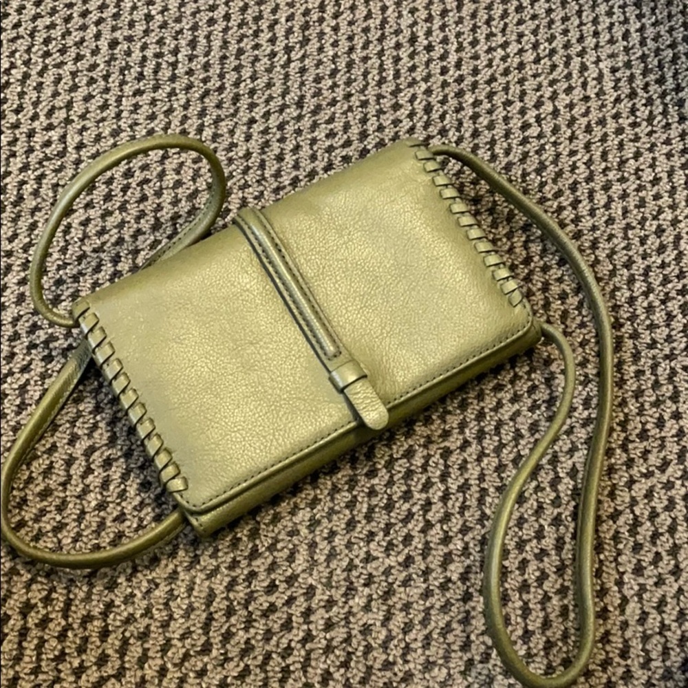 Small fossil crossbody